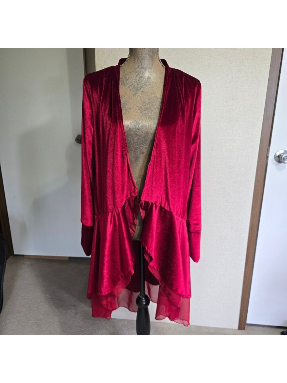 NEW Zaful XL Open Front Velvet Cardigan Red Long Sleeve High Low Hem Whimsigoth